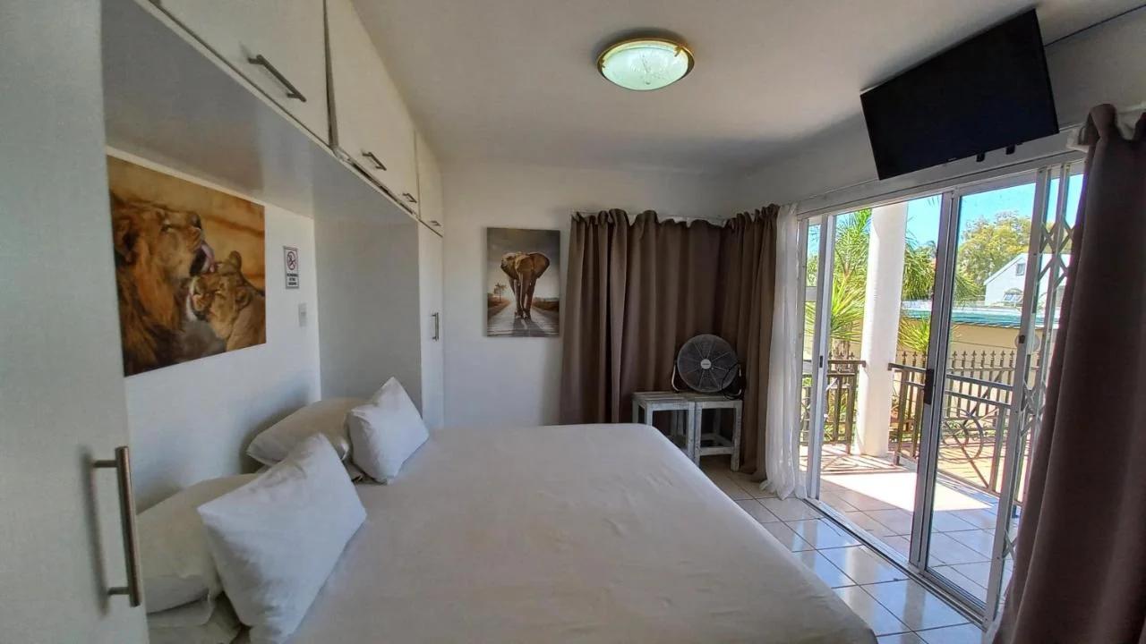 Come Home in Oudtshoorn Self-Catering Units photo