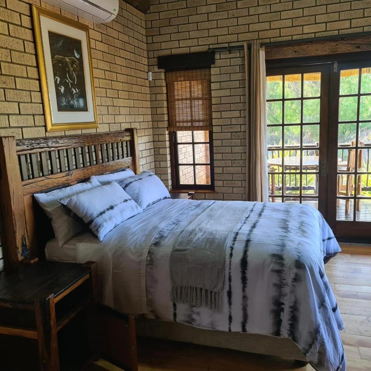 Duckpond Lodge photo