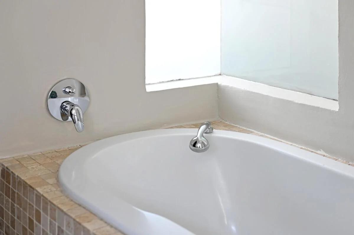 Elevated Luxury 2-Bed Apt with Elevator Access photo