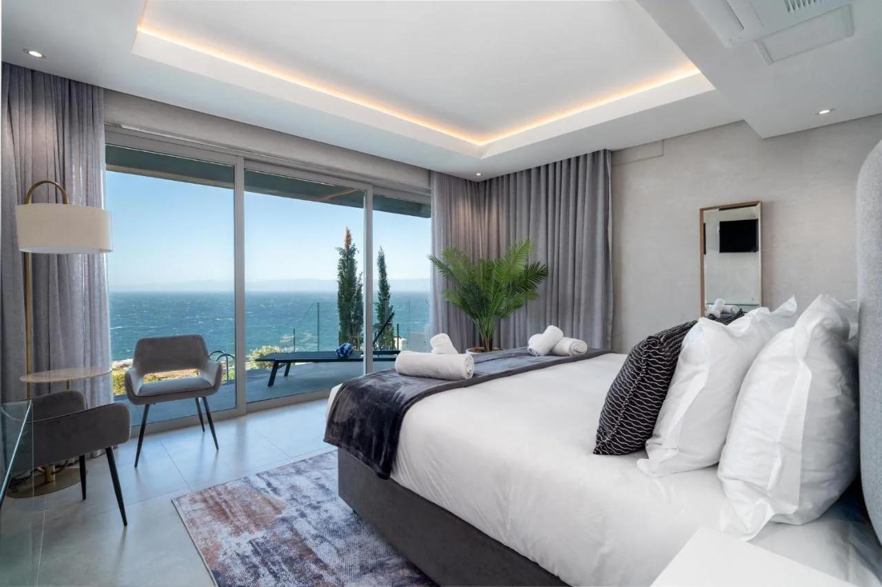 Executive Boulders Beach Suite with Ocean Views photo