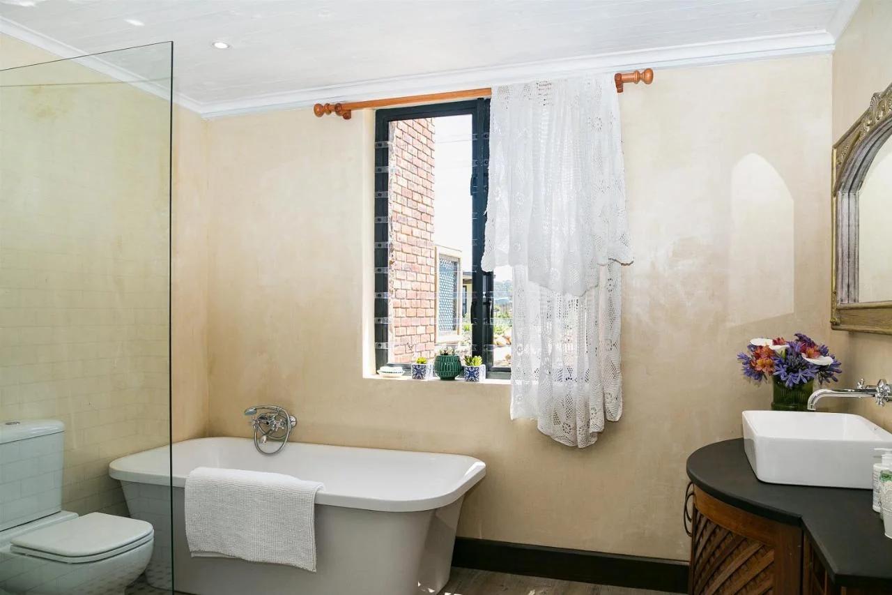 Narnia Guest House photo