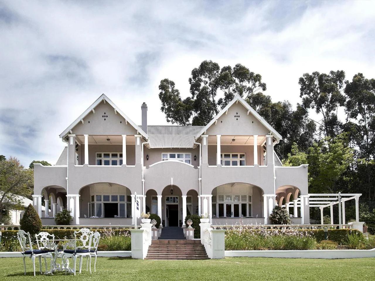 Parkes Manor foto