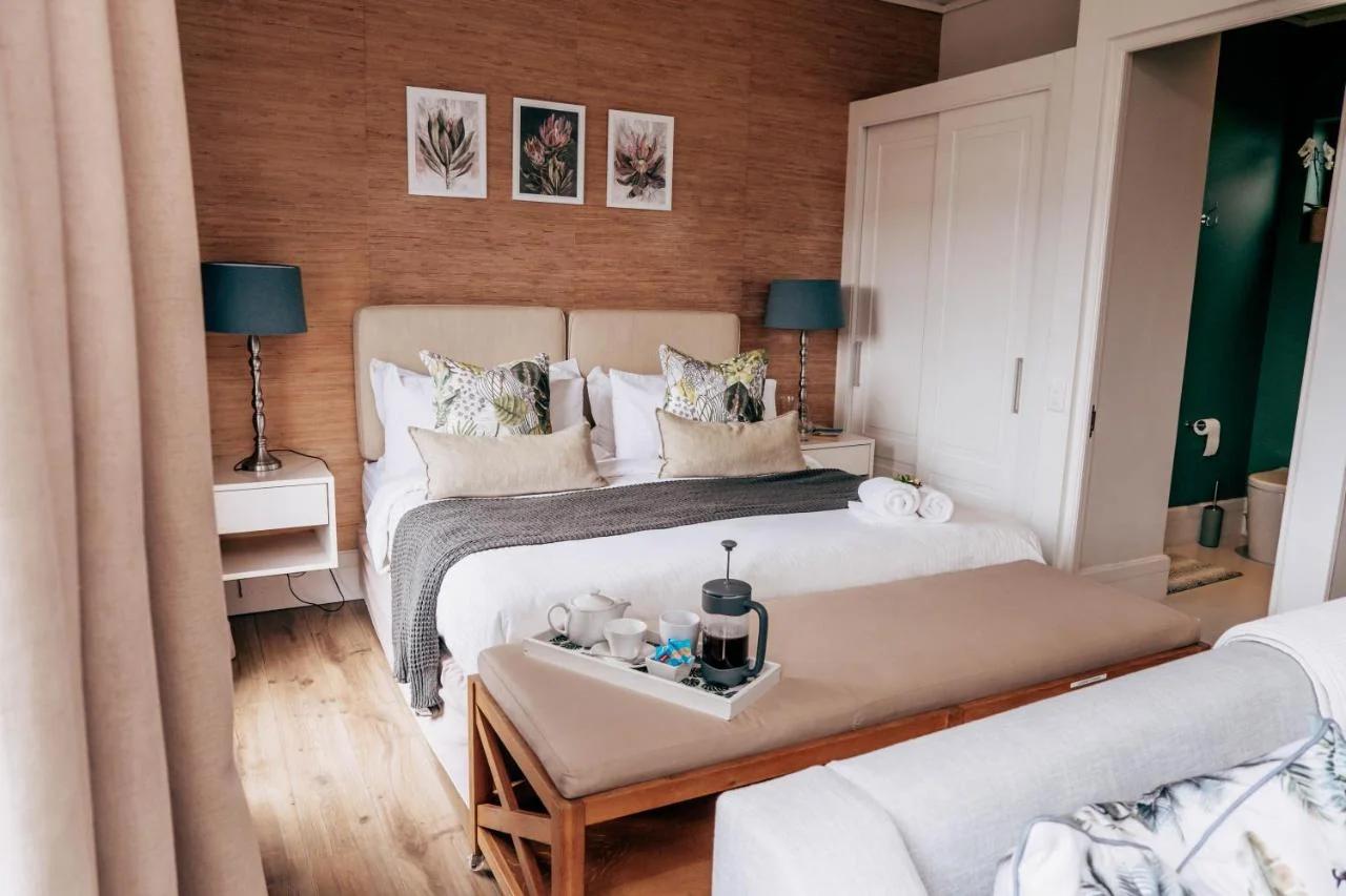 The Gallery, Luxury Apartment 209, Knysna Waterfront, Stay Knysna photo