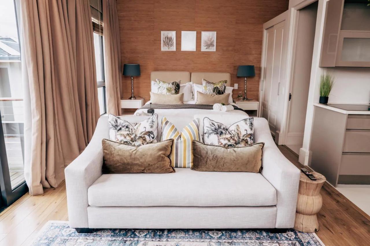 The Gallery, Luxury Apartment 209, Knysna Waterfront, Stay Knysna photo