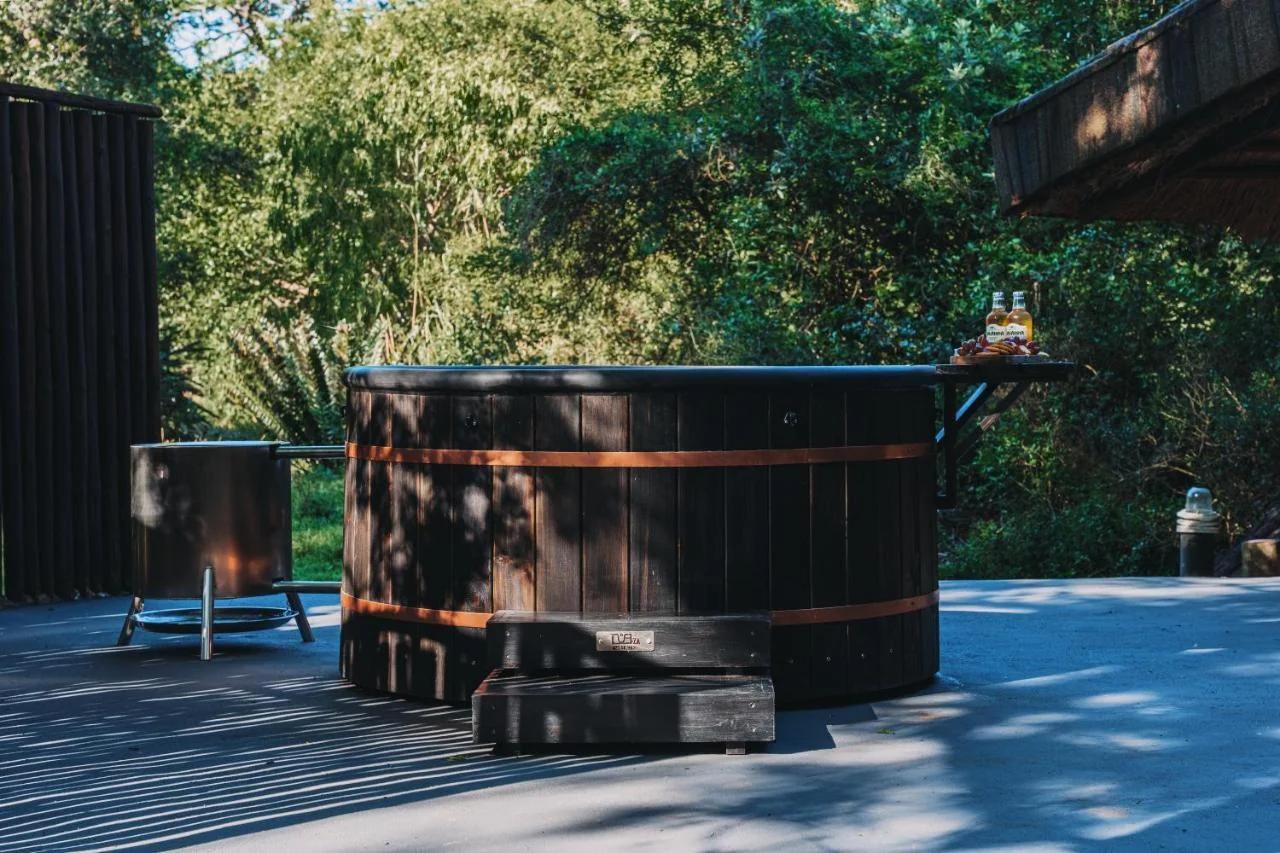 The Grand Luxury Safari Villa, Huge Private Pool, Hot tub, Outdoor Shower, Giraffe Tower, Free Standing Bath, Private Game Reserve, Stargazing, Ultimate Bush Luxury photo