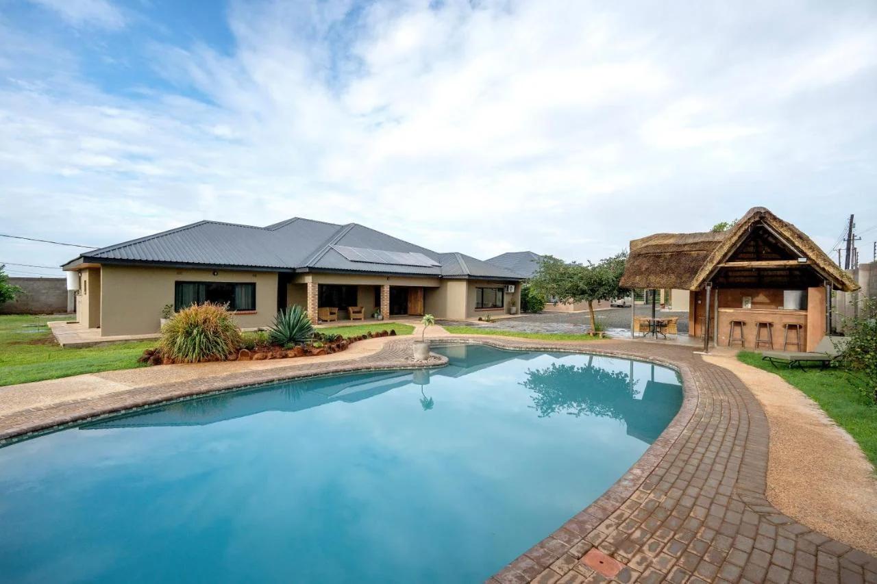 Zambezi Drift Inn